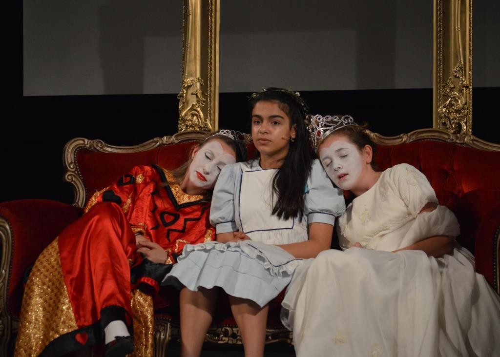 Alice in Wonderland & Through the Looking Glass